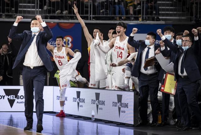 开云体育下载-距离逆转只差一口气 下次相逢中国男篮能否复仇？